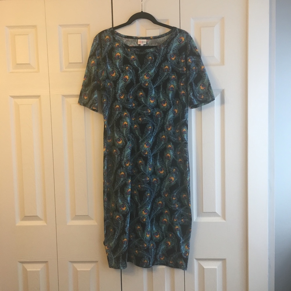 LulaRoe Julia Peacock Feather Pattern XL - EUC